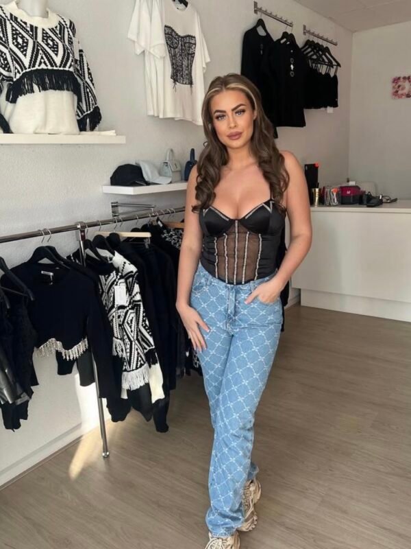 Top Black