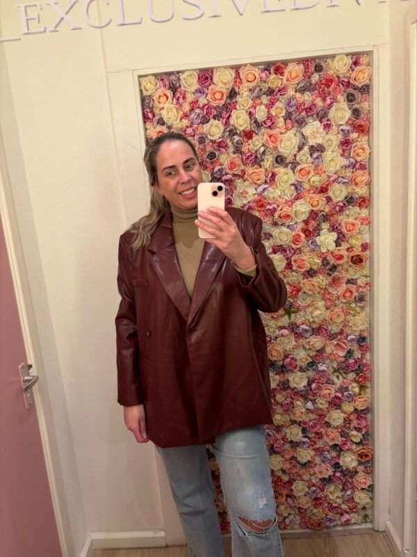 Ambika Blazer Burgundy