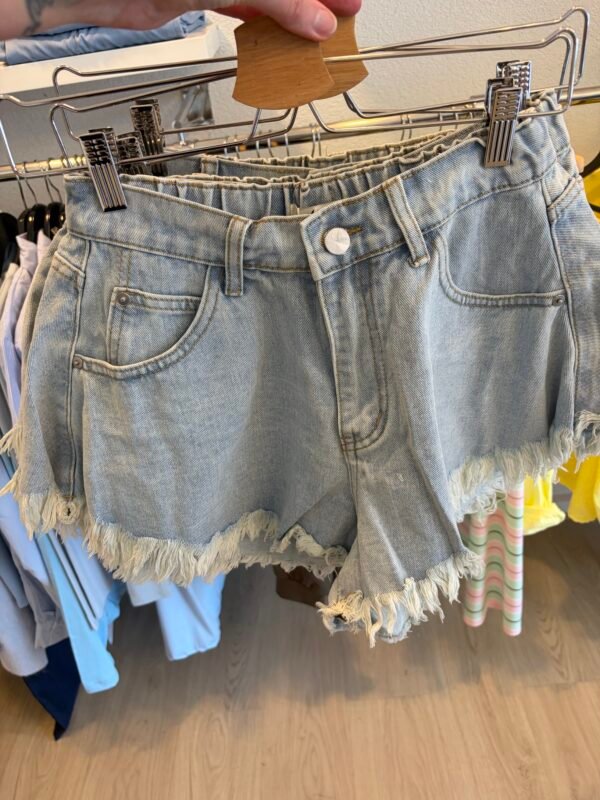 Musthave Short