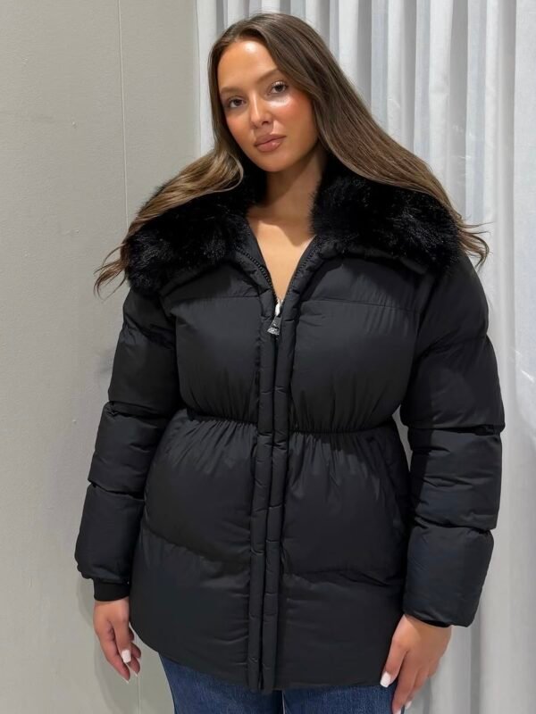 On the road Parka